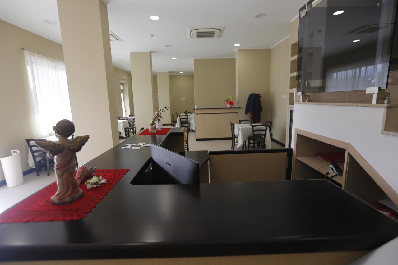 Hotel San Diego Ренде Екстериор снимка